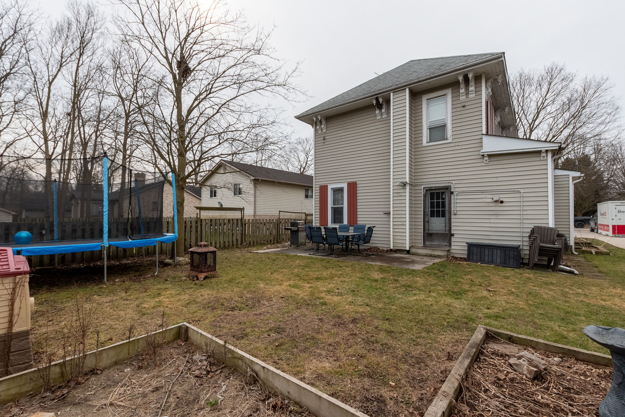 32-32 14 Prince Albert St
