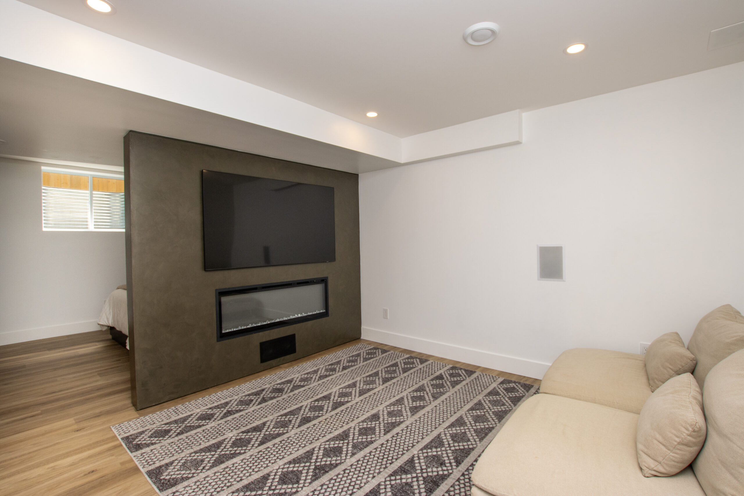 71 Langarth Street, W-101